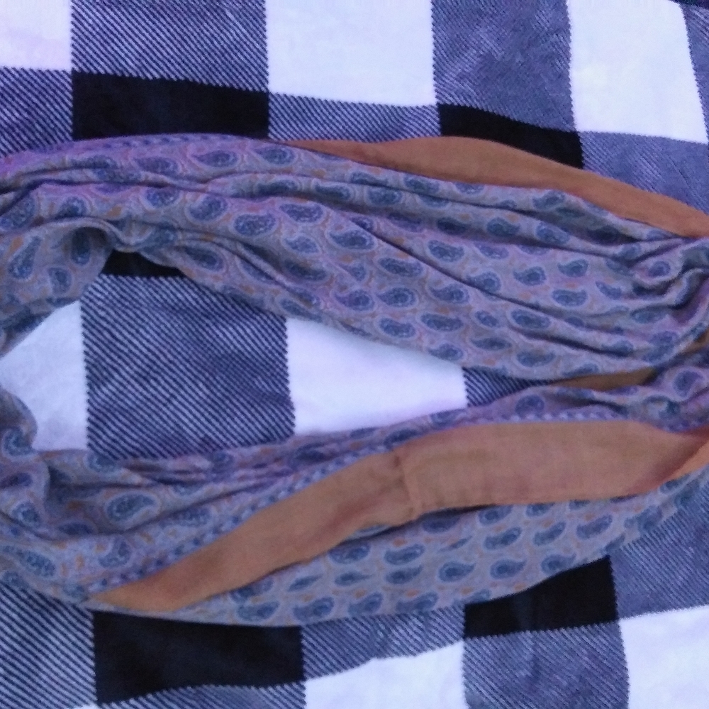 Infinite scarf